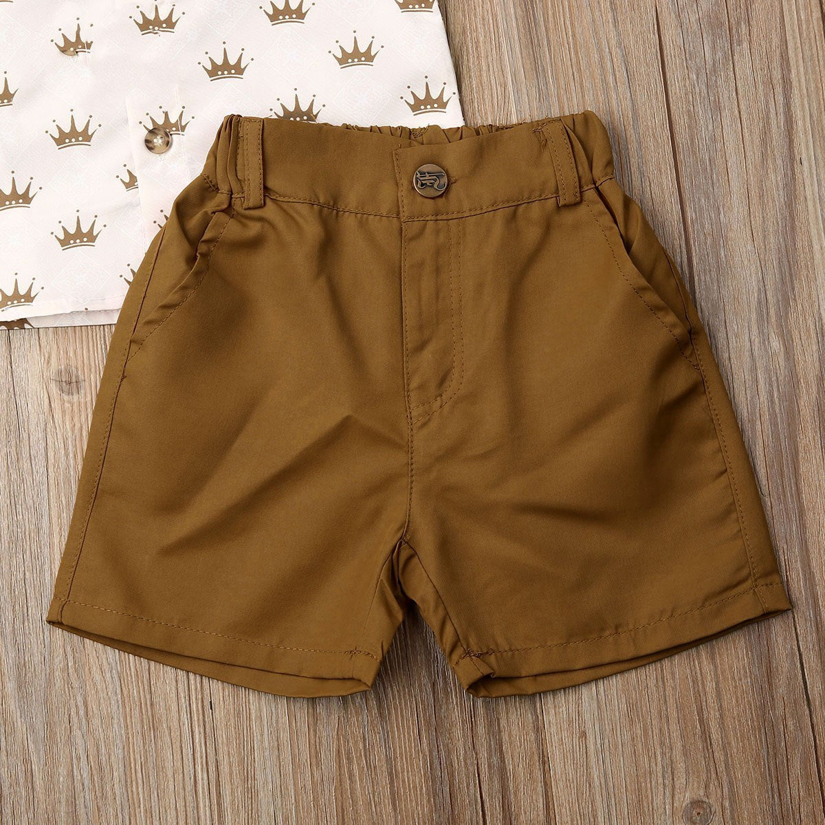 Camiseta y Shorts