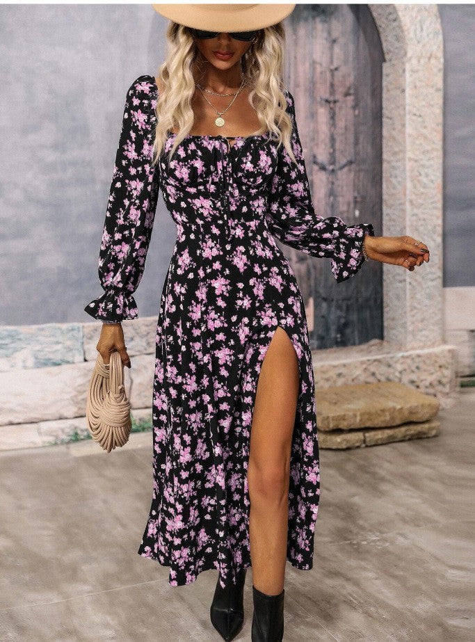 Robe longue fleurie à manches longues, encolure carrée et fente en bas – Mode femme