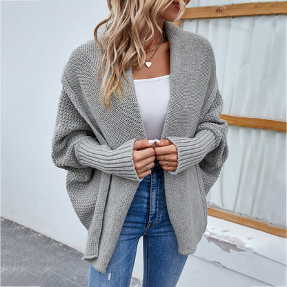 Cardigan tricoté ample de couleur unie, manches chauve-souris, cardigan à grand revers, veste de mode automne et hiver pour vêtements pour femmes
